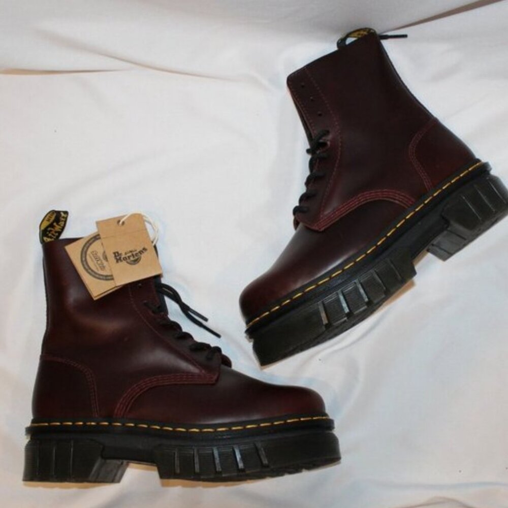 NEW RARE DR. MARTENS AUDRICK 8 EYE PLATFORM LACE UP COMBAT BOOTS CHARRO COLOR!! - Picture 5 of 7